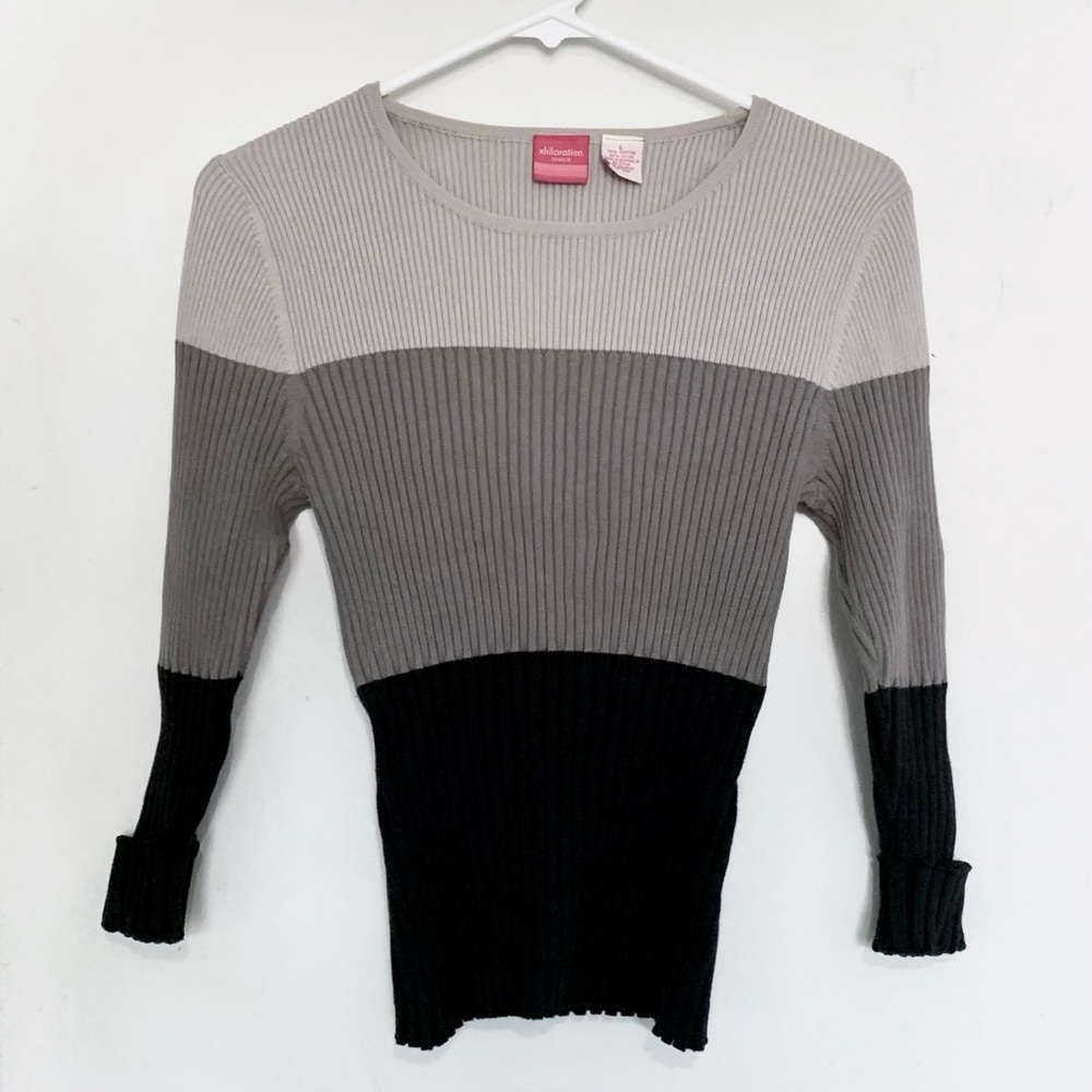 Xhilaration Color Block Sweater
